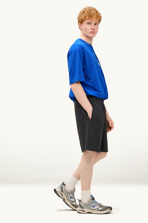 Herren - Shorts - schwarz