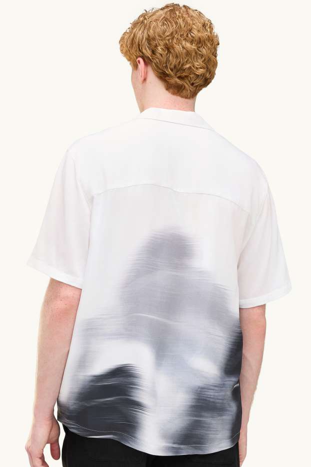 Home - Camisa - relaxed fit - coll solapa - estampada - blanc/gris