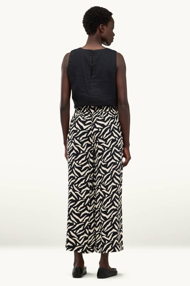 Dámské - Plátěné kalhoty - mid waist - straight fit - se vzorem - bílá/černá
