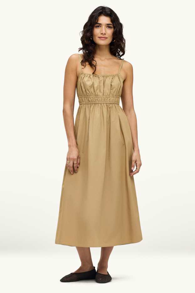 Femei - Rochie tip Empire - maro deschis