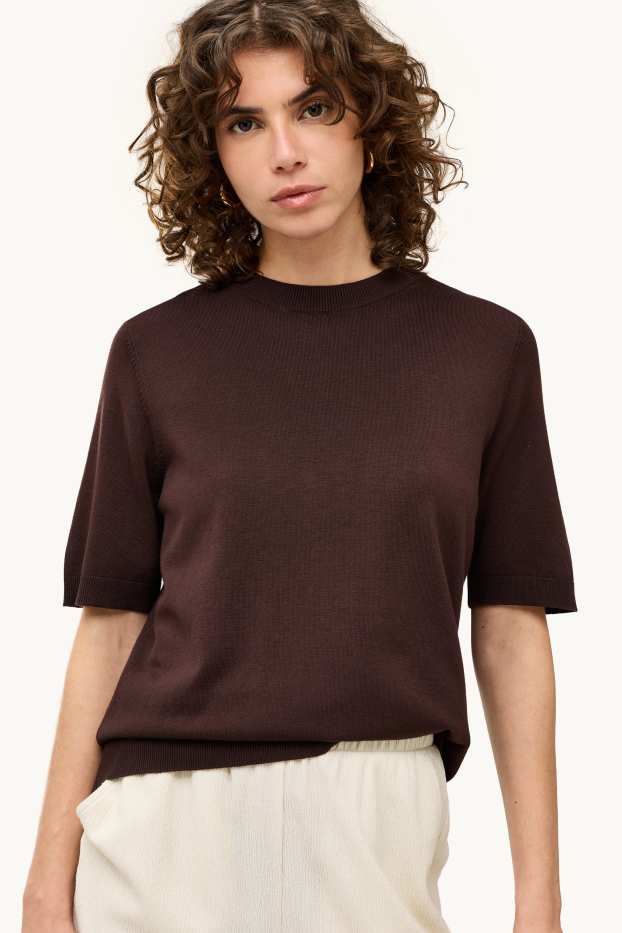 Damen - Strickpullover - kurzarm - dunkelbraun
