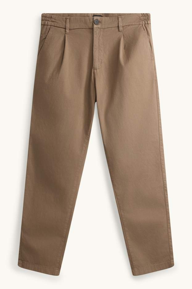 Mężczyźni - Chinosy - tapered fit - z fakturą - jasnobrązowy