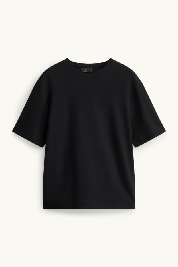 Men - T-shirt - black