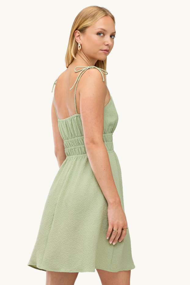 Damen - Kleid - strukturiert - hellgrün