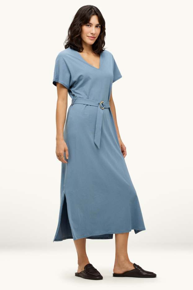 Dames - Fit & flare-jurk met V-hals en ceintuur - lichtblauw