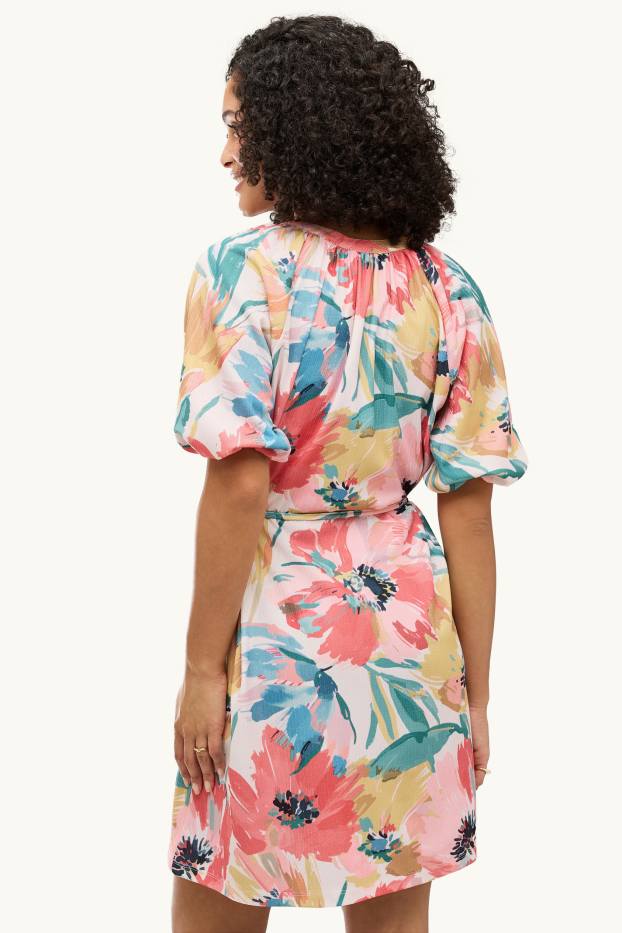 Damen - A-Linien Kleid mit V-Ausschnitt - geblümt - rosa / lachs