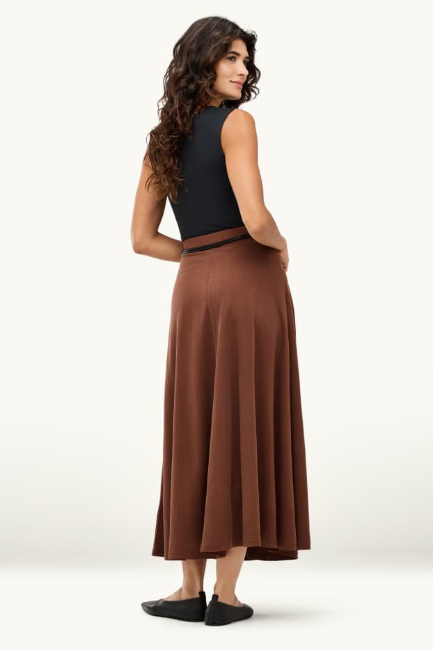 Women - Skirt with belt - brown