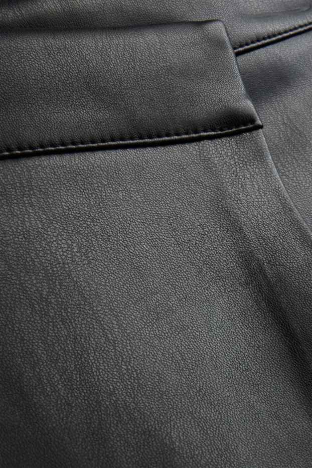 Women - Skort - faux leather - black
