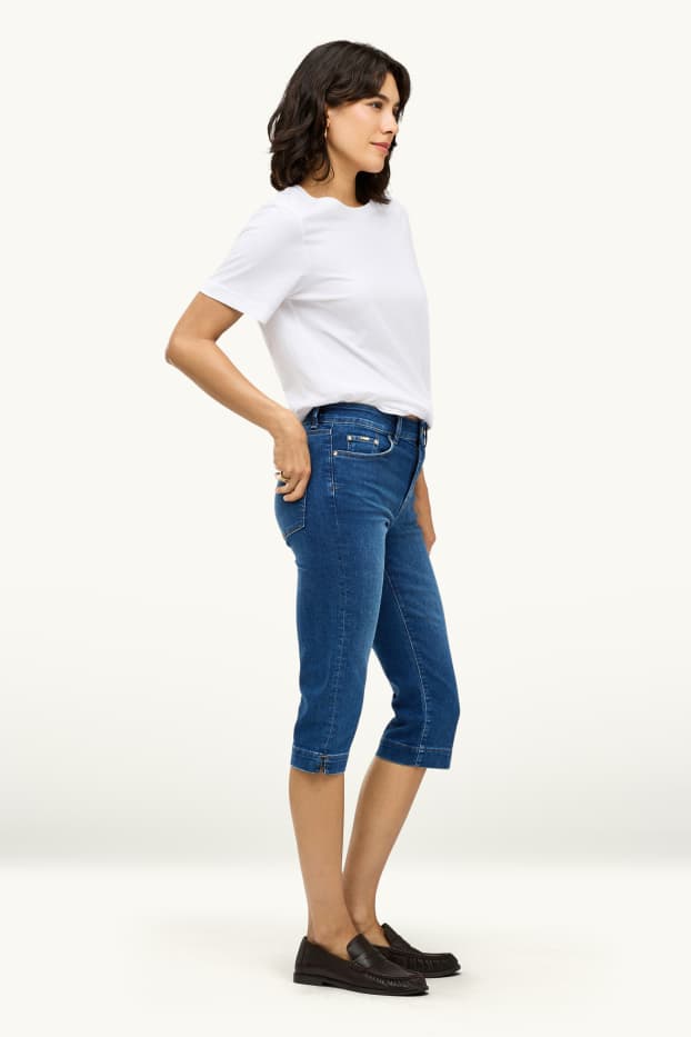 Femmes - Jean capri - mid waist - jean bleu