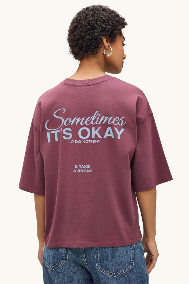 Femmes - T-shirt - Oversize - bordeaux