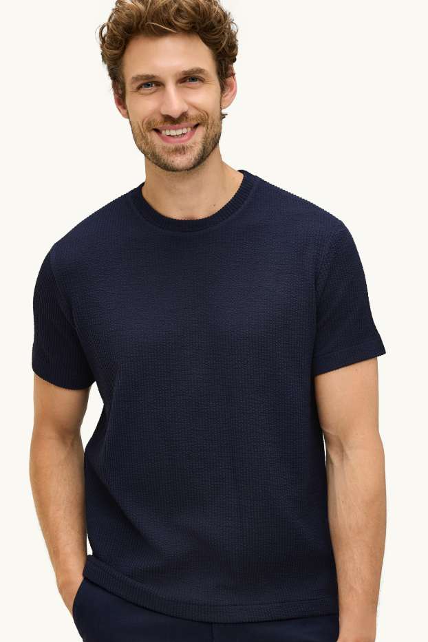 Hommes - T-shirt - regular fit - finition texturée - bleu foncé
