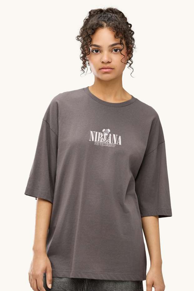 Dames - T-shirt - oversized - Nirvana - bruin