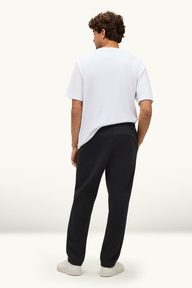 Herren - Jogginghose - schwarz