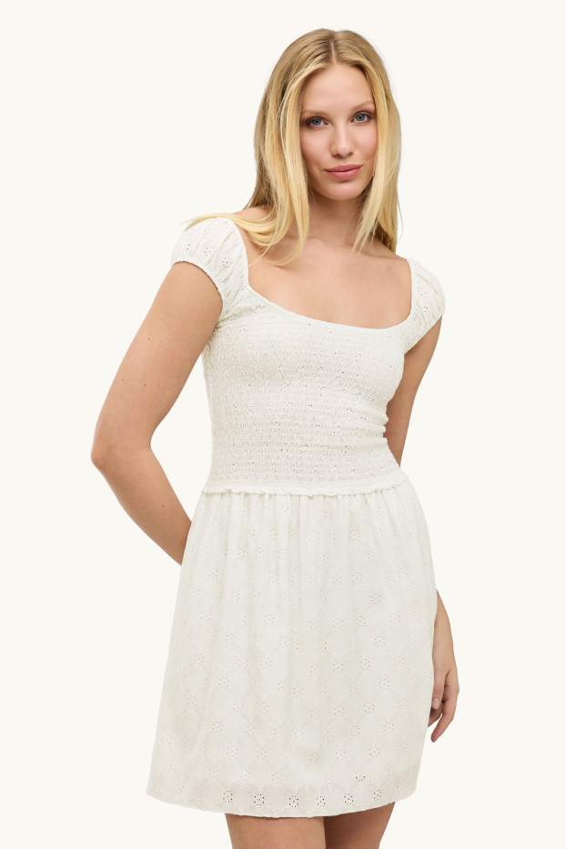 Damen - A-Linien Kleid - gesmokt - weiß
