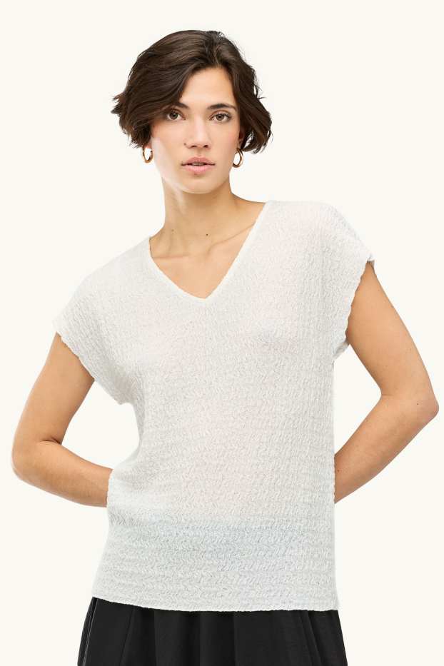Femei - Tricou cu decolteu în V - regular fit - alb