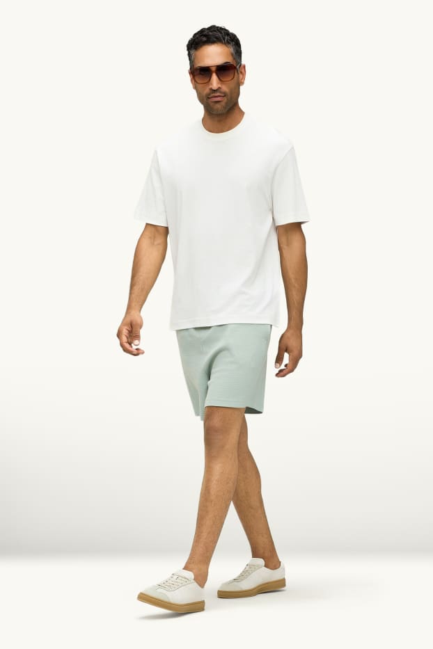 Heren - Sweatshort - met structuur - lichtgroen
