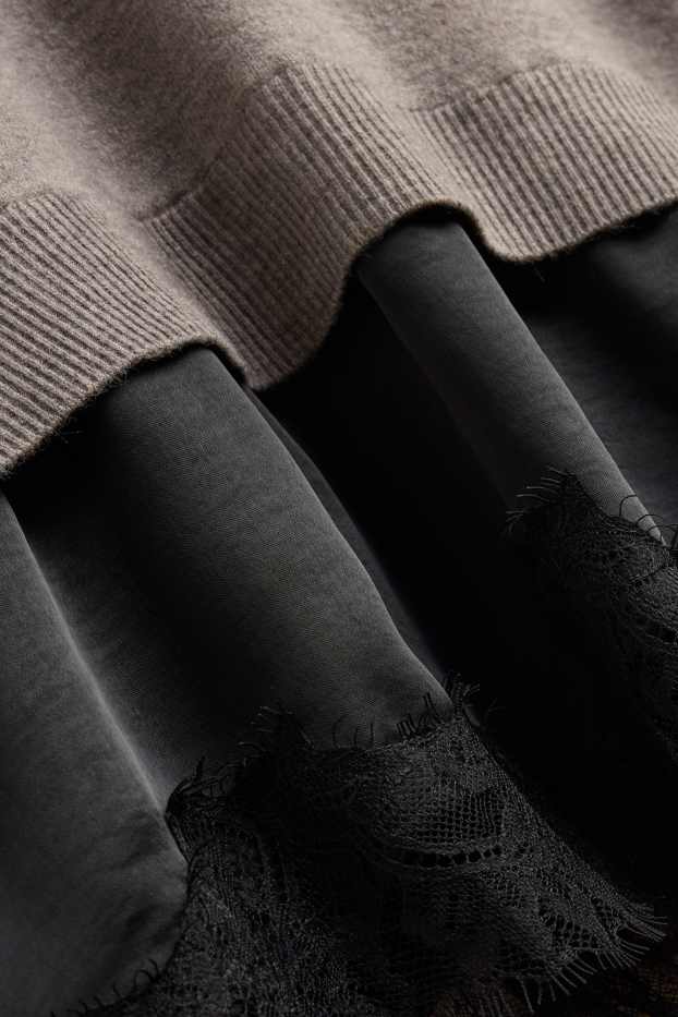 Femei - Rochie din tricot - aspect 2 în 1 - gri / negru