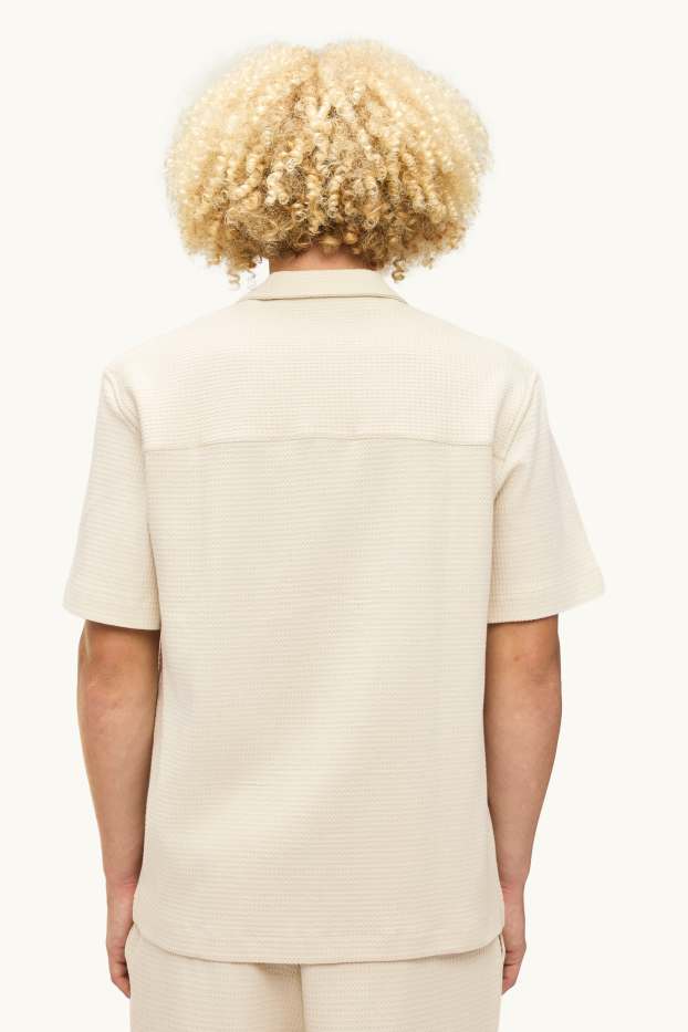 Men - Shirt - relaxed fit - lapel collar - textured - creme