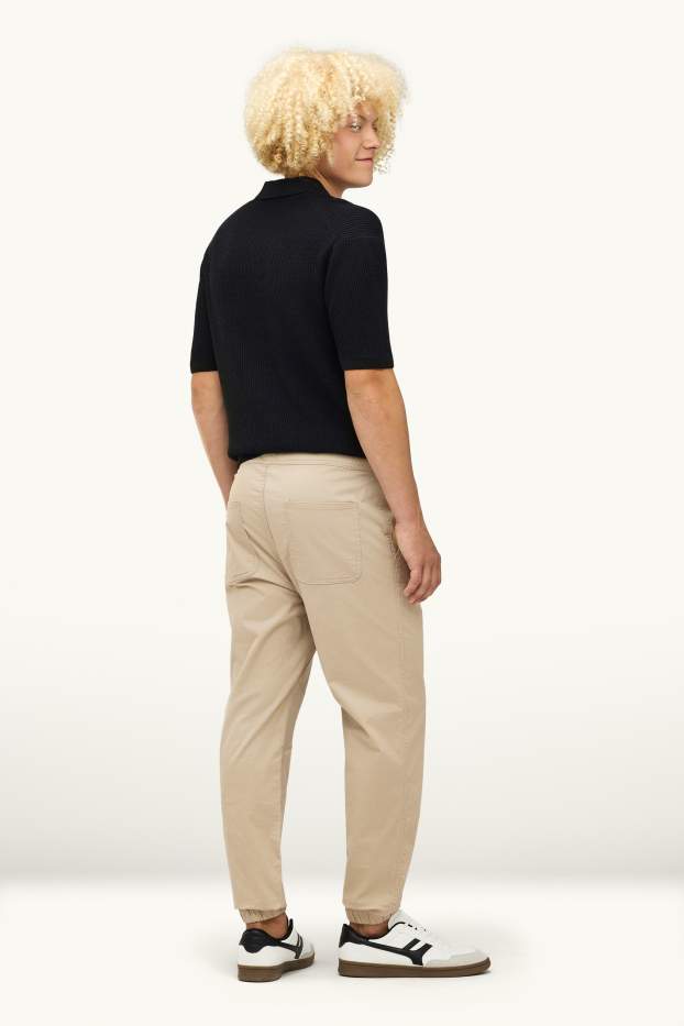 Home - Xinos - tapered fit - beix