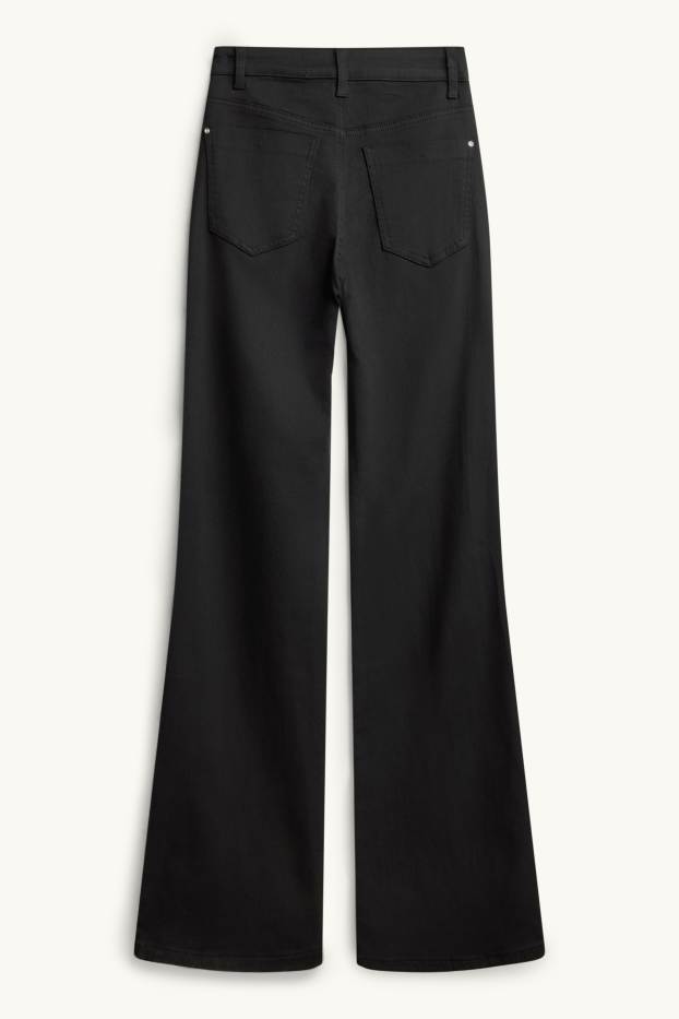 Femei - Pantaloni de stofă - talie înaltă - evazați - negru