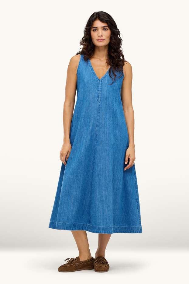 Women - Denim dress with V-neck - blue denim