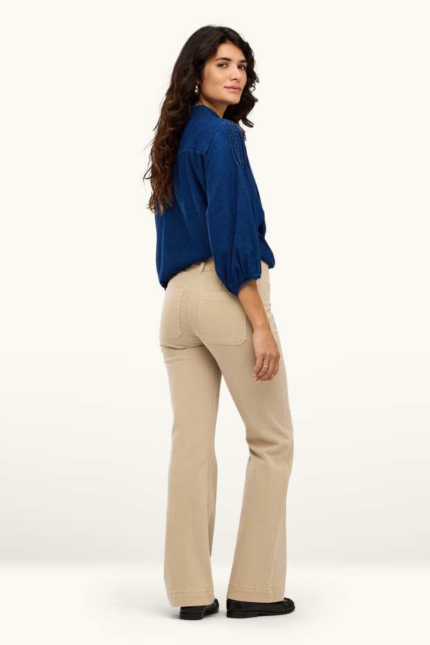 Women - Flared jeans - mid-rise waist - beige