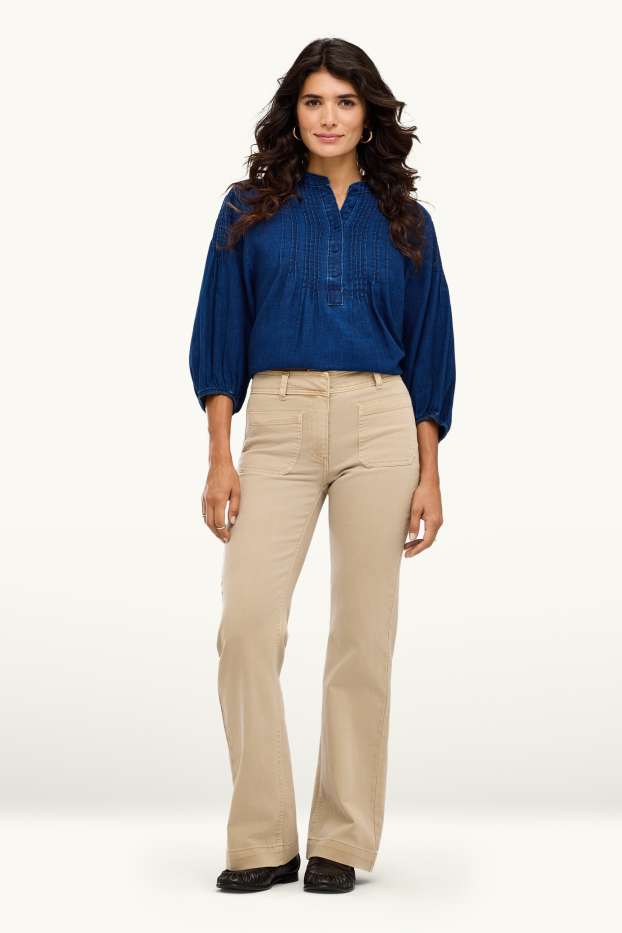 Women - Flared jeans - mid-rise waist - beige