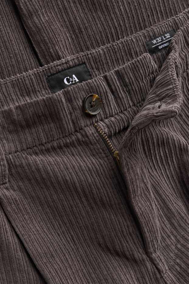Hommes - Chino en velours côtelé - tapered fit - gris foncé