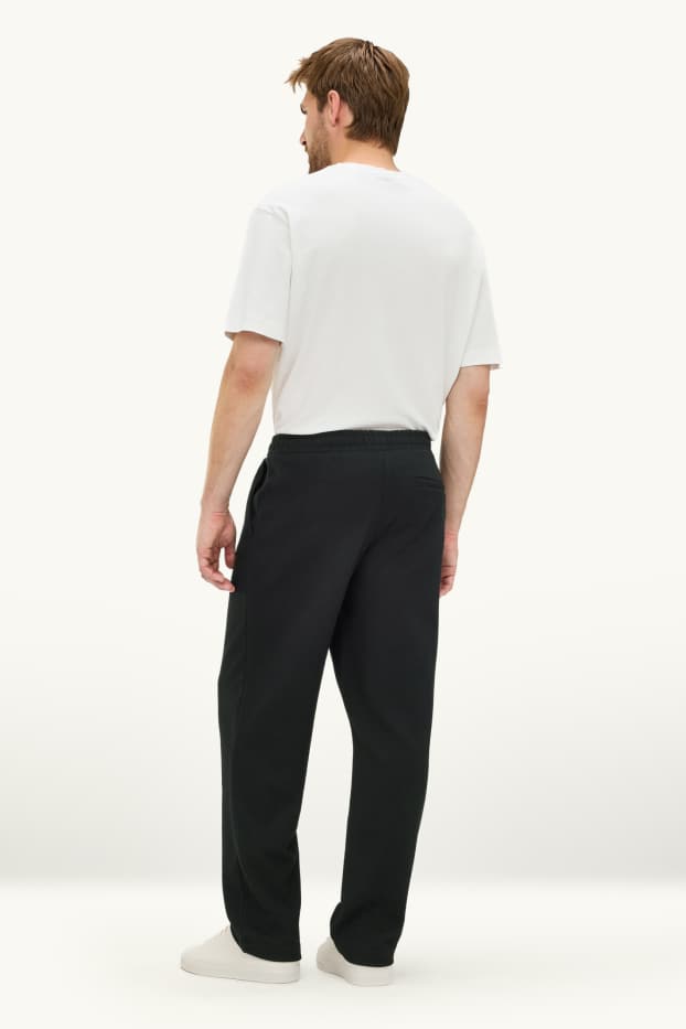 Men - Joggers - textured - black
