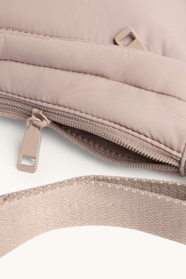 Femmes - Sac à bandoulière matelassé - beige