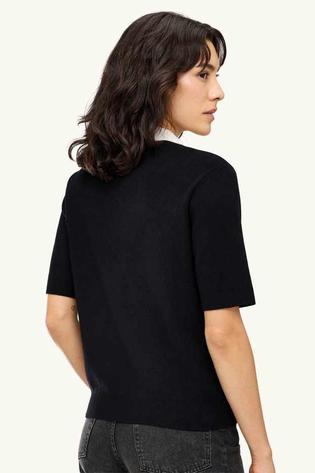 Femmes - Pull en maille - manches courtes - look 2-en-1 - noir / blanc