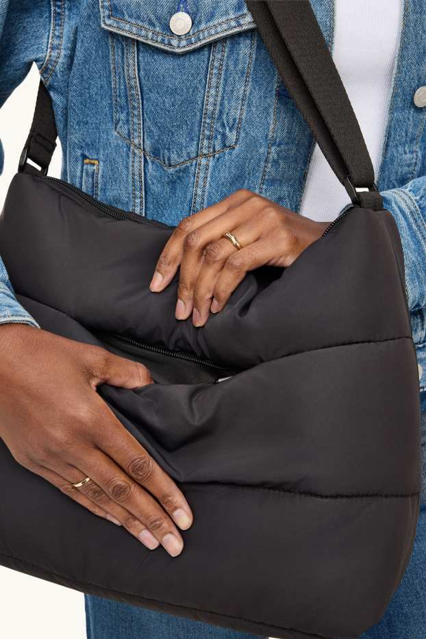 Femmes - Sac à bandoulière matelassé - noir