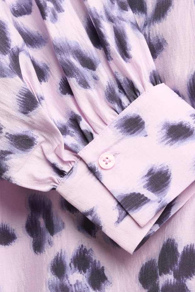 Dona - Brusa camisera - de flors - morat clar