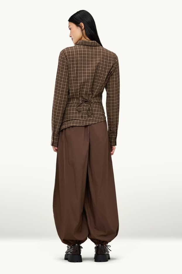 Dona - Pantalons orientals - mid waist - camal Balloon - estil 2 en 1 - marró