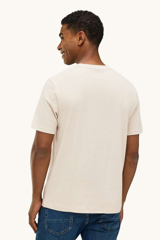 Hommes - T-shirt - regular fit - finition texturée - blanc crème
