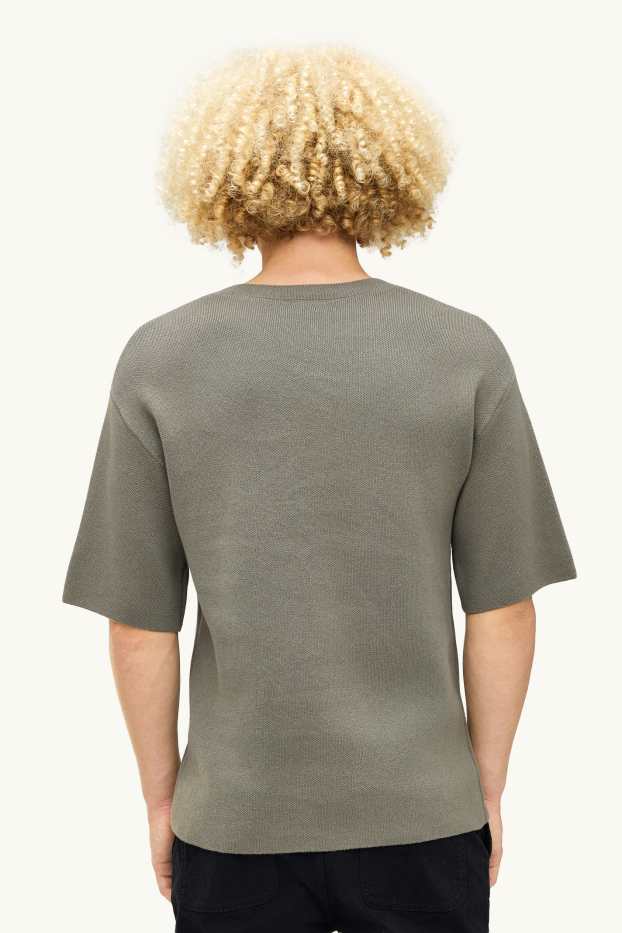 Men - Knitted T-shirt - regular fit - khaki