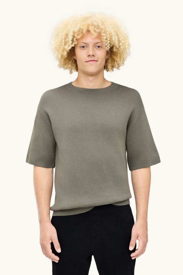 Men - Knitted T-shirt - regular fit - khaki