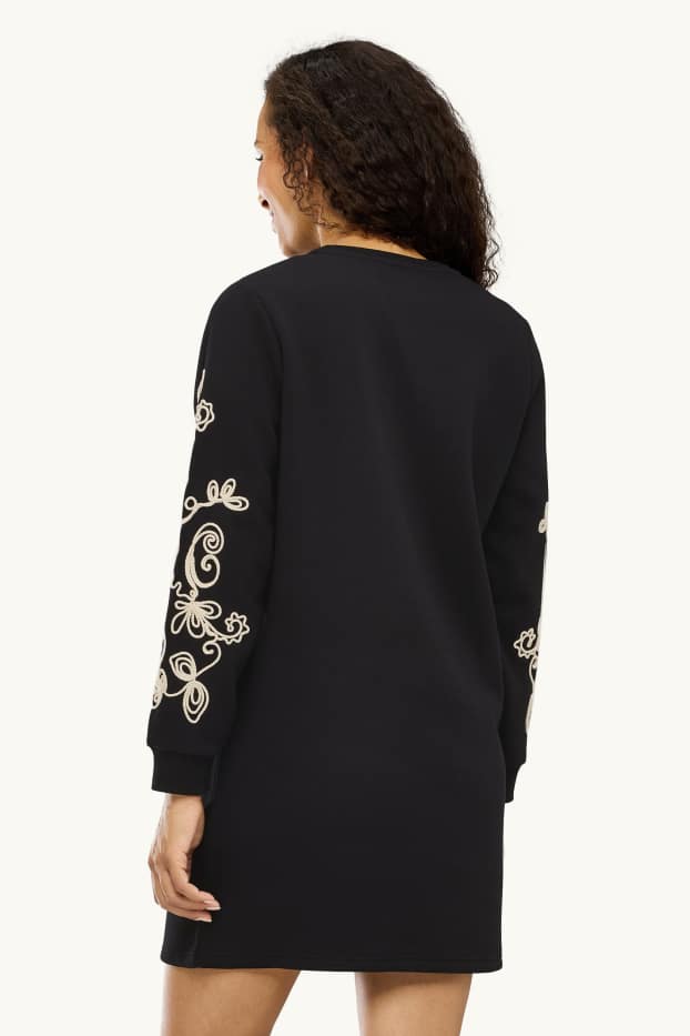 Dona - Vestit de punt de xandall - straight fit - brodat - de flors - negre/blanc