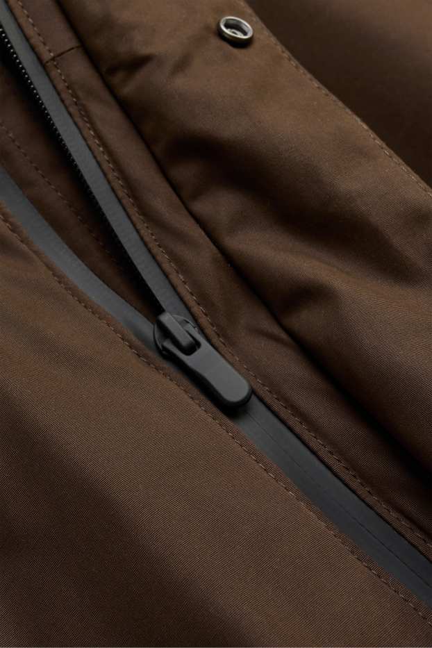 Home - Parca embuatada amb caputxa - folrada - impermeable - marró fosc
