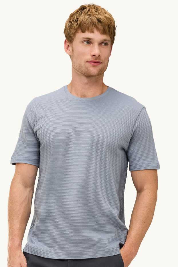 Hommes - T-shirt en maille - regular fit - finition texturée - bleu clair