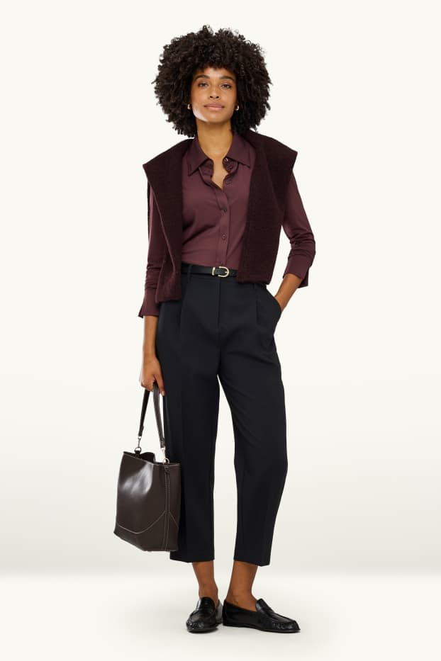 Dames - Pantalon met riem - high waist - tapered fit - zwart