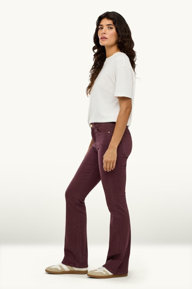 Femmes - Bootcut Jeans - mid waist - jean galbant - LYCRA® - bordeaux