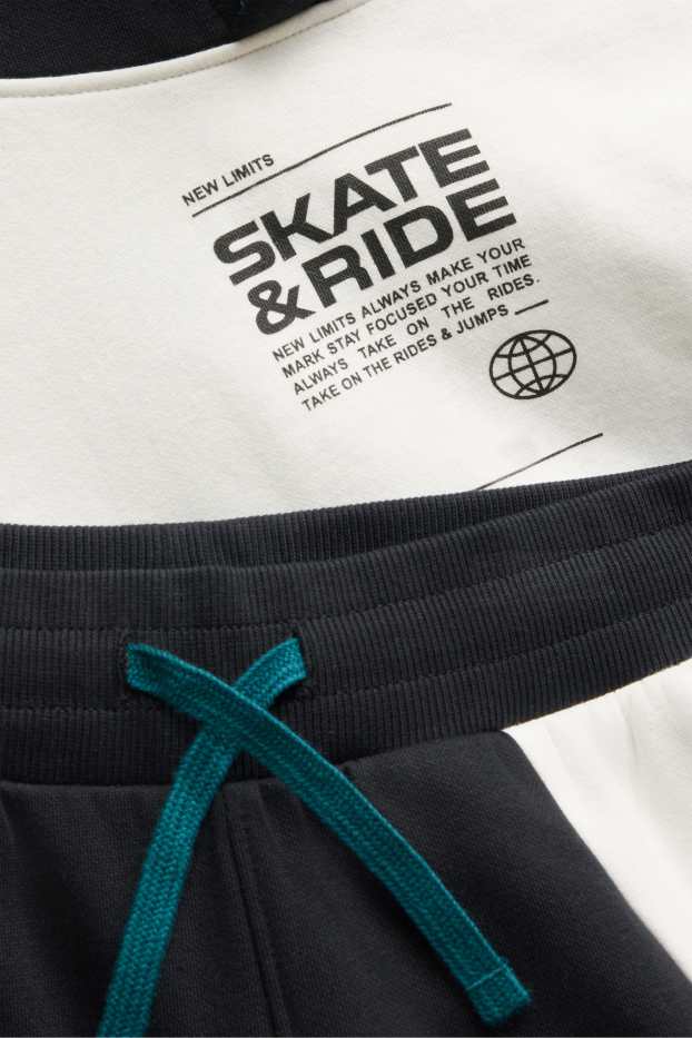 Kinderen: jongens - Set - hoodie en joggingbroek - 2-delig - petrol
