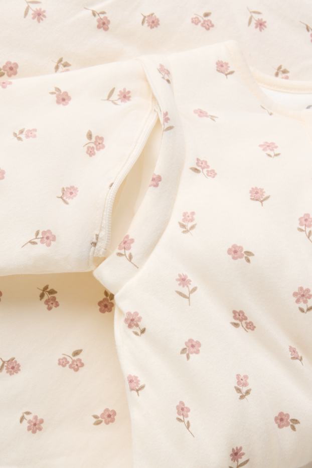 Bebeluși - fete - Floricele - sac de dormit bebeluși - 6-18 luni - 3,0 TOG - alb-crem