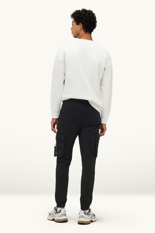 Bărbați - Pantaloni de trening cargo - negru
