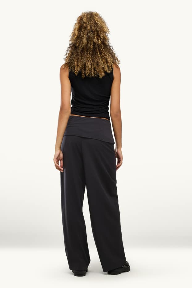 Femmes - Pantalon en toile - low waist - relaxed fit - noir