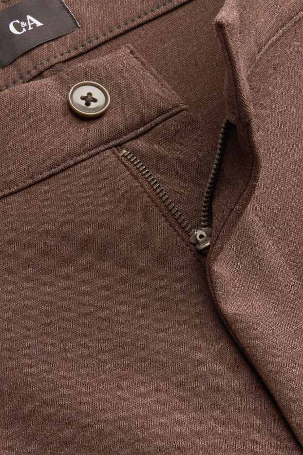 Bărbați - Chino - relaxed fit - maro