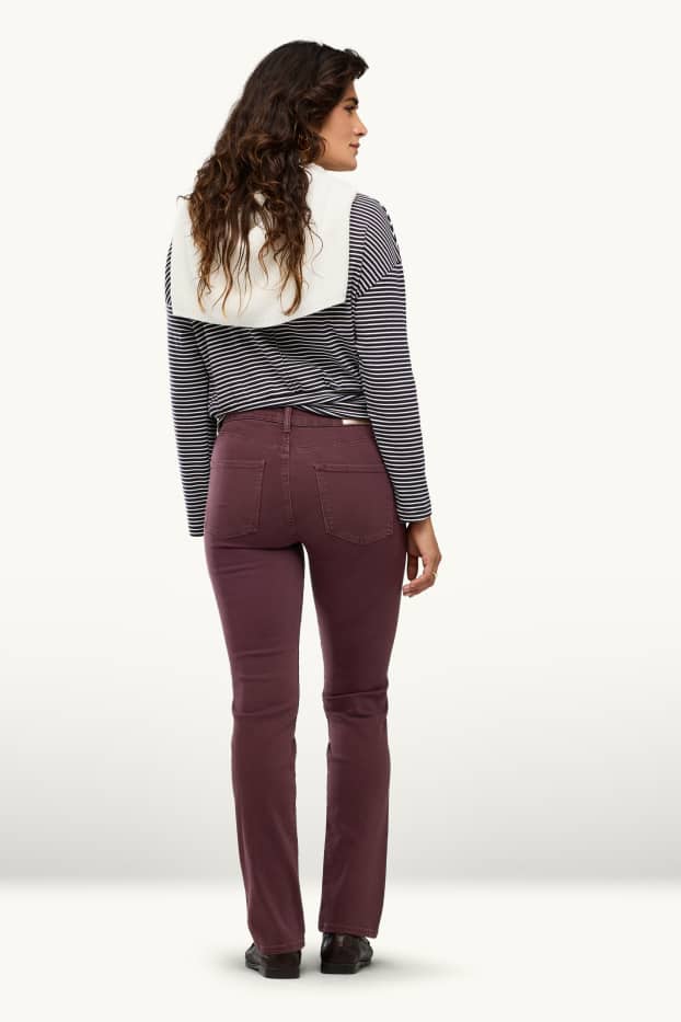 Women - Straight jeans - mid-rise waist - LYCRA ® - bordeaux