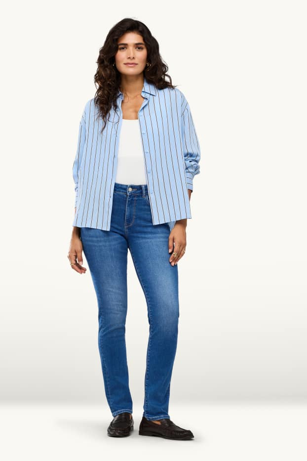 Femei - Slim jeans - talie medie - jeans modelatori - LYCRA® - denim-albastru
