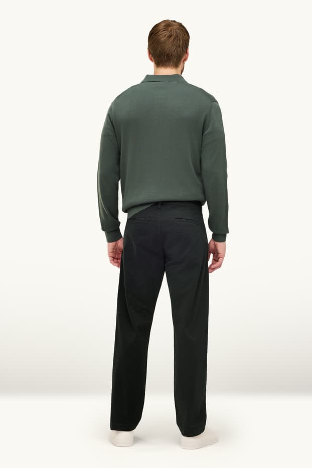 Men - Chinos - regular fit - black